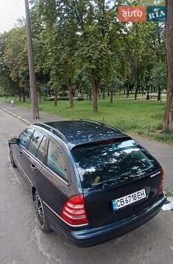 Универсал Mercedes-Benz C-Class 2004 в Киеве