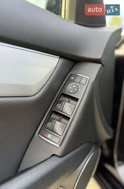 Седан Mercedes-Benz C-Class 2012 в 