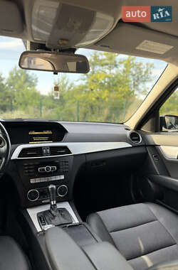 Седан Mercedes-Benz C-Class 2012 в 