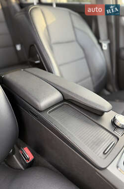 Седан Mercedes-Benz C-Class 2012 в 