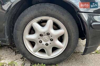 Универсал Mercedes-Benz C-Class 2003 в 