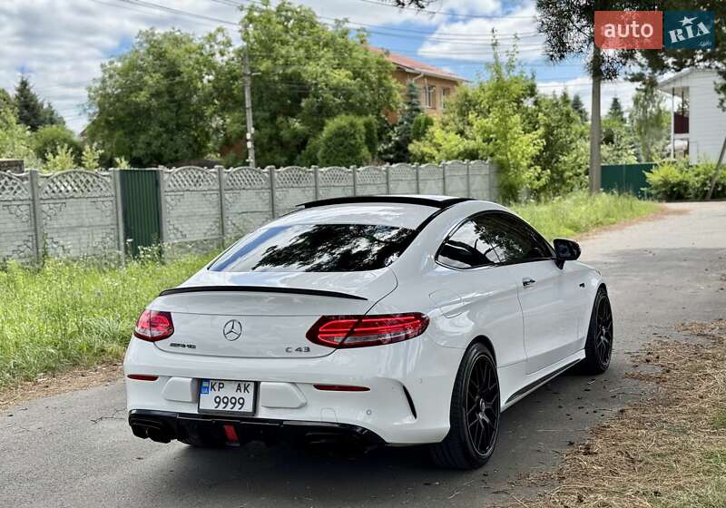 Купе Mercedes-Benz C-Class 2017 в Киеве