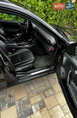 Универсал Mercedes-Benz C-Class 2005 в 