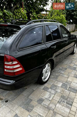 Универсал Mercedes-Benz C-Class 2005 в 
