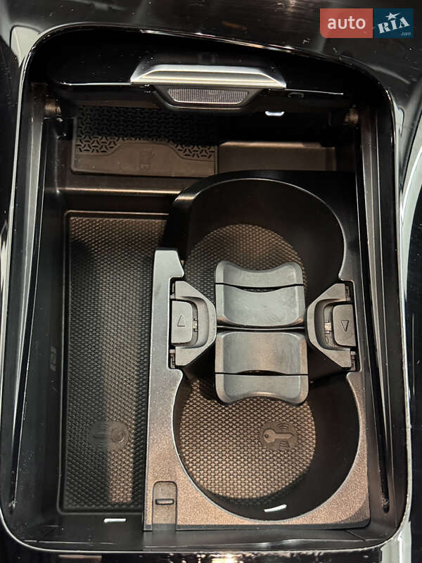 Универсал Mercedes-Benz C-Class 2023 в Киеве фото 21 Универсал Mercedes-Benz C-Class 2023 в Киеве