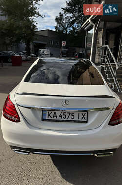 Седан Mercedes-Benz C-Class 2017 в 