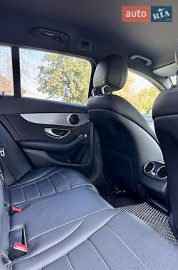 Универсал Mercedes-Benz C-Class 2016 в 