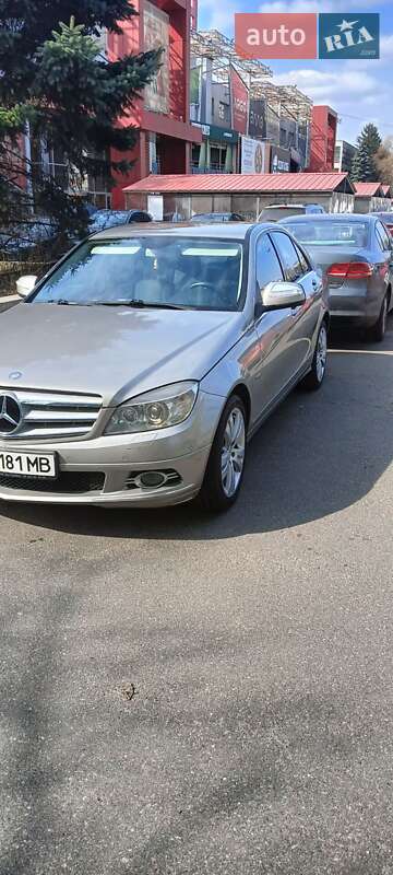 Седан Mercedes-Benz C-Class 2007 в Киеве фото 2 Седан Mercedes-Benz C-Class 2007 в Киеве