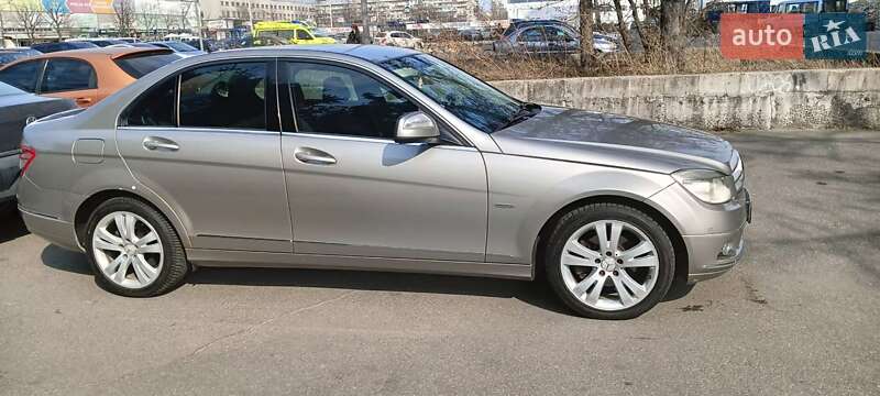 Седан Mercedes-Benz C-Class 2007 в Киеве фото 6 Седан Mercedes-Benz C-Class 2007 в Киеве