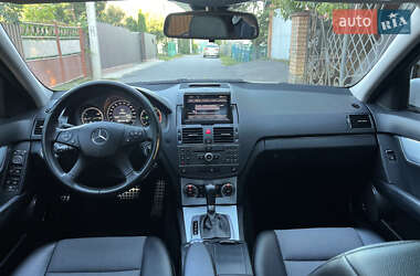 Универсал Mercedes-Benz C-Class 2009 в 