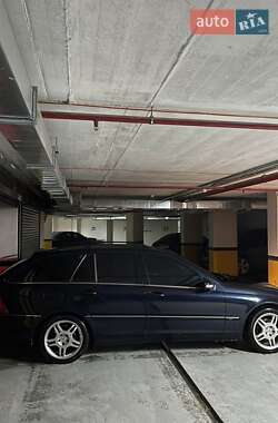 Универсал Mercedes-Benz C-Class 2003 в 