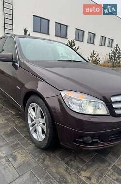 Седан Mercedes-Benz C-Class 2010 в 