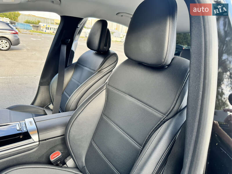 Седан Mercedes-Benz C-Class 2021 в Києві