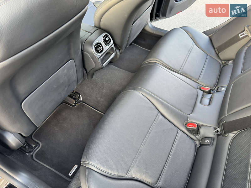 Седан Mercedes-Benz C-Class 2021 в Києві