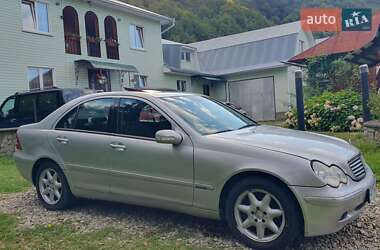 Седан Mercedes-Benz C-Class 2002 в 