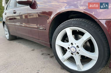 Седан Mercedes-Benz C-Class 2006 в 