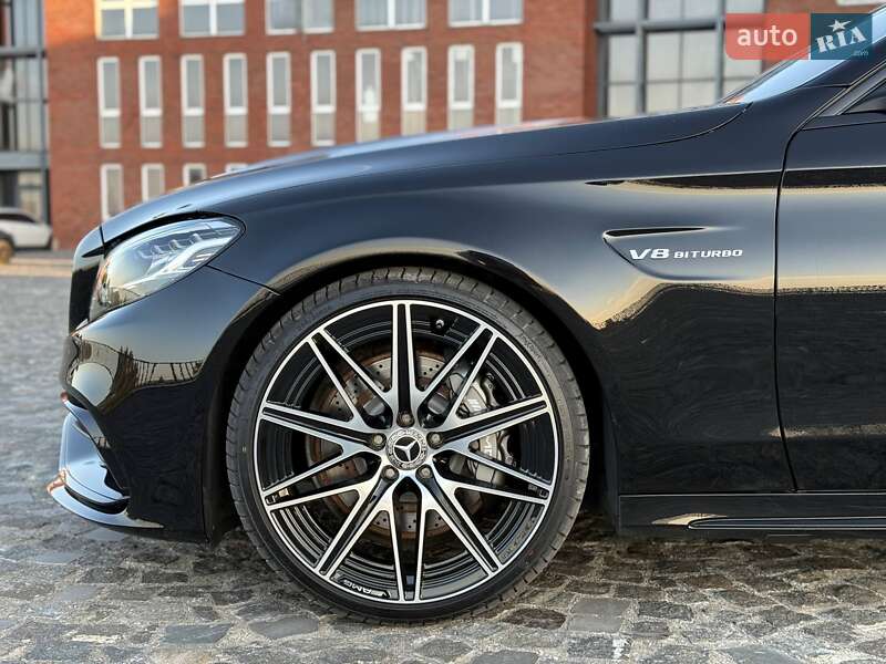Седан Mercedes-Benz C-Class 2019 в Днепре
