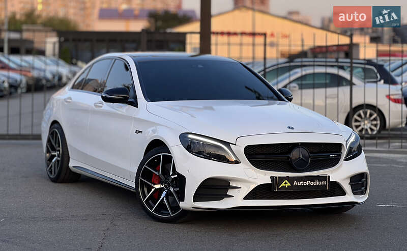 Седан Mercedes-Benz C-Class 2019 в Киеве