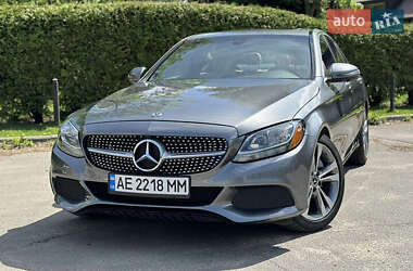 Седан Mercedes-Benz C-Class 2017 в 