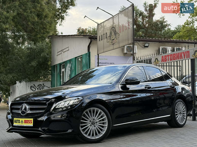 Mercedes-Benz C-Class 2019