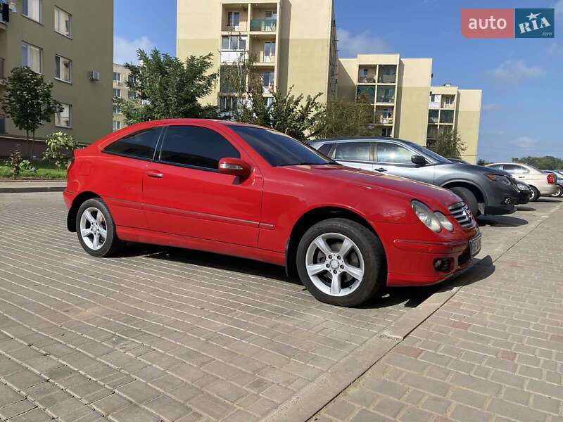 Купе Mercedes-Benz C-Class 2007 в Одессе
