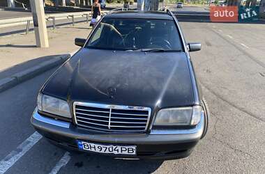 Универсал Mercedes-Benz C-Class 1998 в Одессе