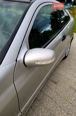 Купе Mercedes-Benz C-Class 2001 в 