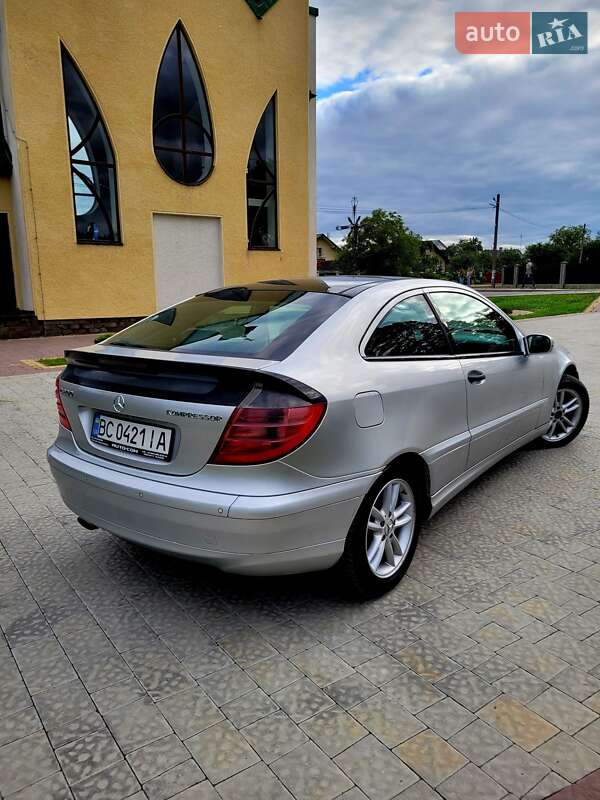 Купе Mercedes-Benz C-Class 2001 в Львове фото 13 Купе Mercedes-Benz C-Class 2001 в Львове