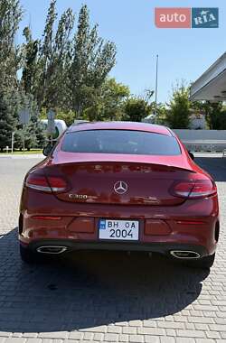 Купе Mercedes-Benz C-Class 2016 в 