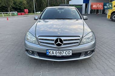 Седан Mercedes-Benz C-Class 2009 в Киеве