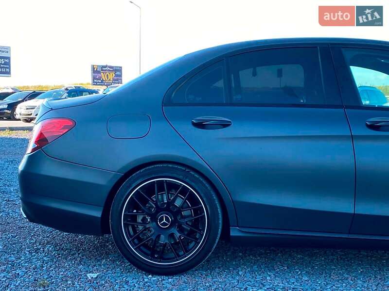 Седан Mercedes-Benz C-Class 2015 в Львове