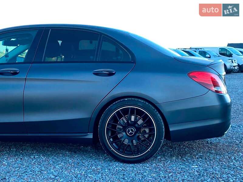 Седан Mercedes-Benz C-Class 2015 в Львове
