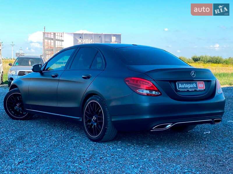 Седан Mercedes-Benz C-Class 2015 в Львове