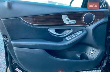 Седан Mercedes-Benz C-Class 2015 в 