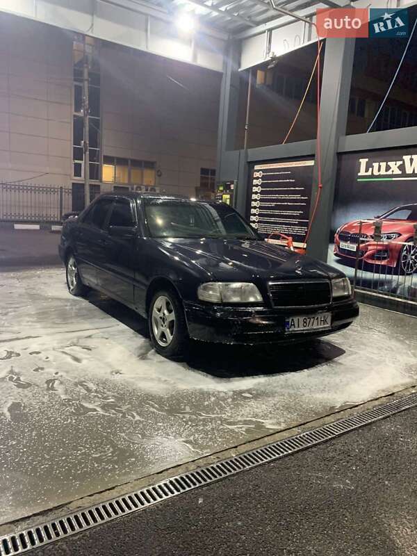 Mercedes-Benz C-Class 1995