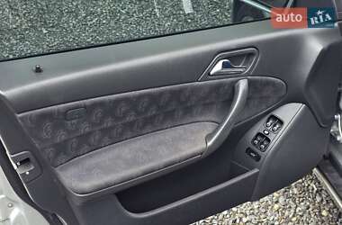 Седан Mercedes-Benz C-Class 2003 в 