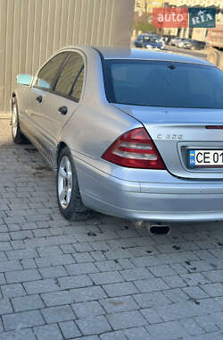 Седан Mercedes-Benz C-Class 2001 в 