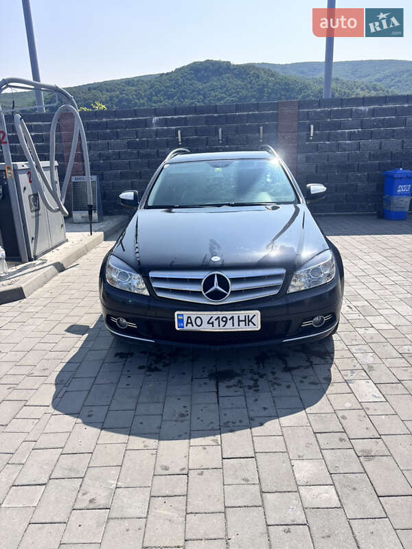 Mercedes-Benz C-Class 2007