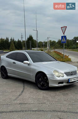 Купе Mercedes-Benz C-Class 2002 в Сокале