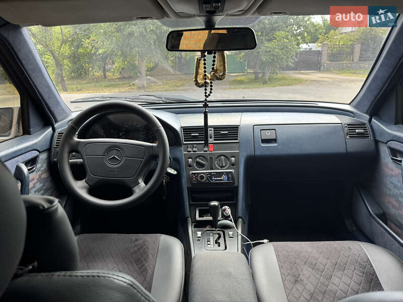 Седан Mercedes-Benz C-Class 1994 в Вороновице фото 4 Седан Mercedes-Benz C-Class 1994 в Вороновице