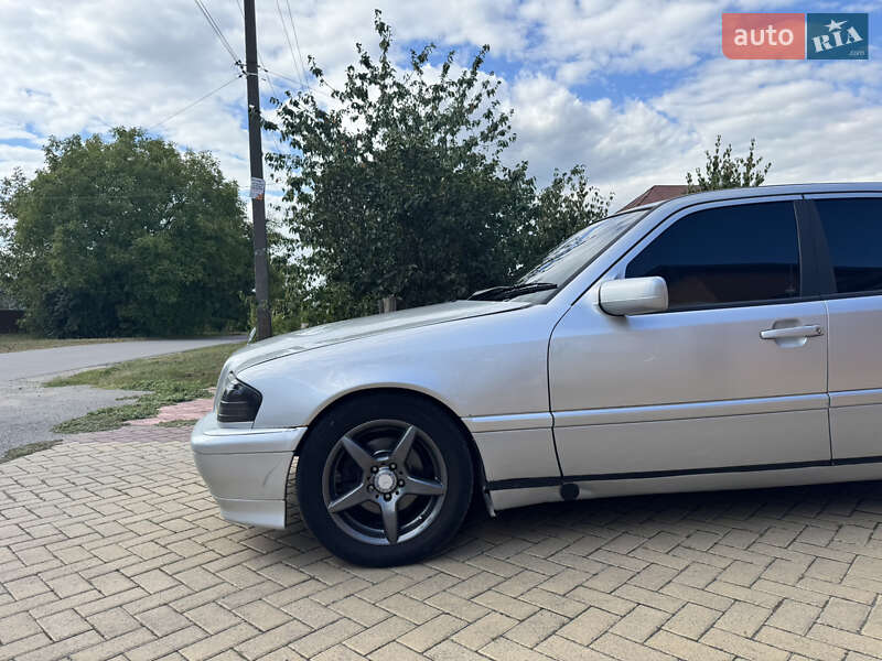 Седан Mercedes-Benz C-Class 1994 в Вороновице фото 16 Седан Mercedes-Benz C-Class 1994 в Вороновице
