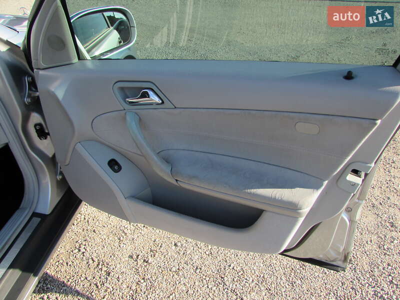 Универсал Mercedes-Benz C-Class 2003 в Кропивницком