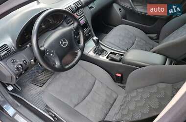 Седан Mercedes-Benz C-Class 2002 в 