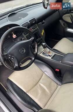 Универсал Mercedes-Benz C-Class 2001 в 