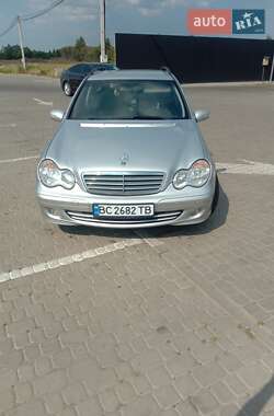 Универсал Mercedes-Benz C-Class 2004 в 