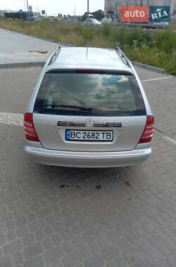 Универсал Mercedes-Benz C-Class 2004 в 
