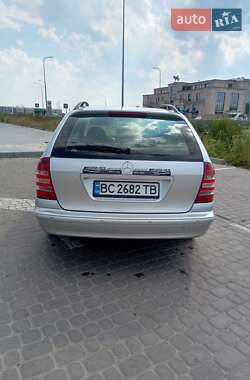 Универсал Mercedes-Benz C-Class 2004 в 