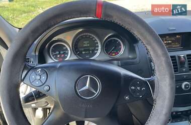 Универсал Mercedes-Benz C-Class 2009 в 
