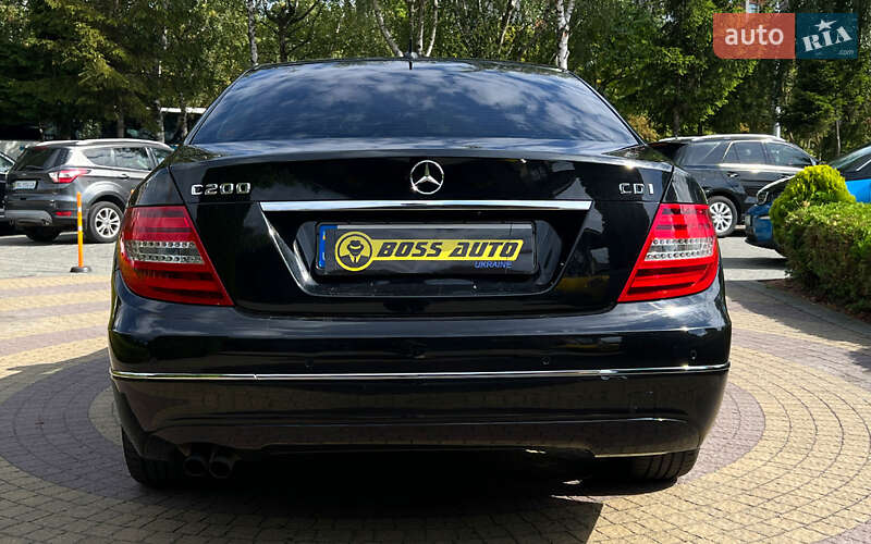 Седан Mercedes-Benz C-Class 2013 в Львове фото 6 Седан Mercedes-Benz C-Class 2013 в Львове