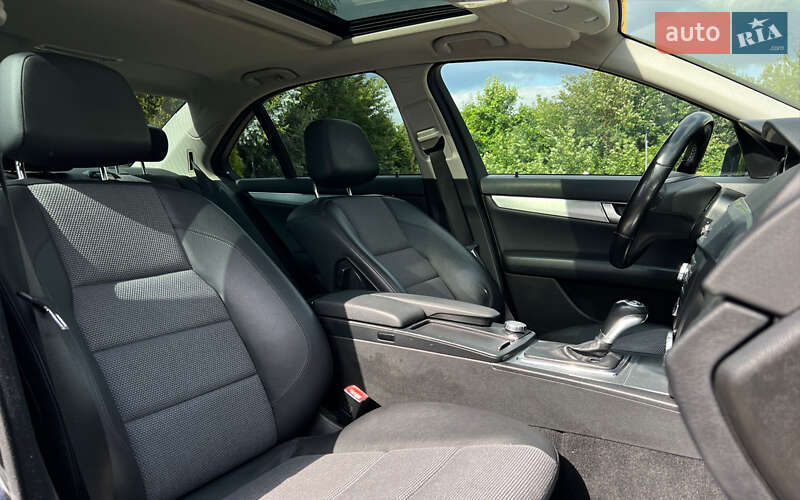 Седан Mercedes-Benz C-Class 2013 в Львове фото 9 Седан Mercedes-Benz C-Class 2013 в Львове